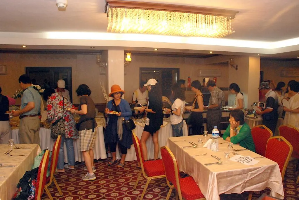 Royal Carine Hotel Ankara 4*,  Türkei